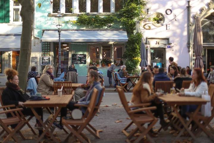 Location de vacances pour 3 personnes, avec jardin et vue, animaux acceptés à Winterthour - 2