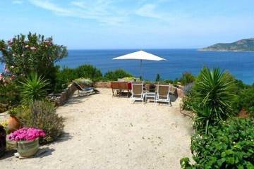 Appartement de vacances pour 2 personnes, avec terrasse et jardin dans Haute-Corse