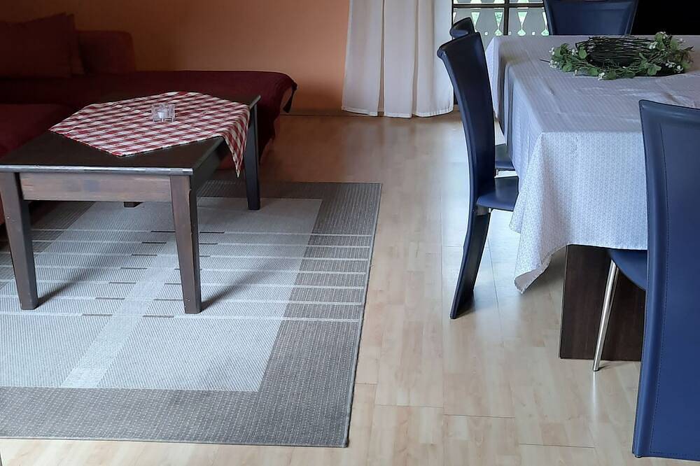 Ganze Wohnung, Ferienwohnung Bergluft 88qm - Haus Brigitte - Hintere Mühle in Suedlicher Schwarzwald, Horben