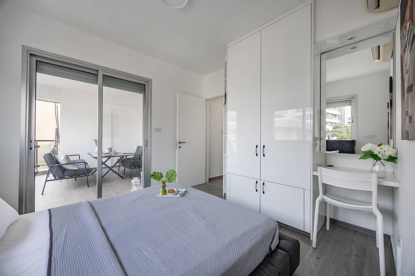 Appartement entier, Vasileos Konstantinou — Appartement urbain moderne de 2 chambres avec balcon in Limassol, Chypre du Sud