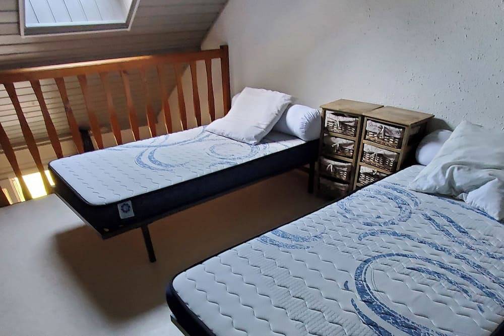 40m² chalet near Embrun lake in Embrun, Écrins National Park