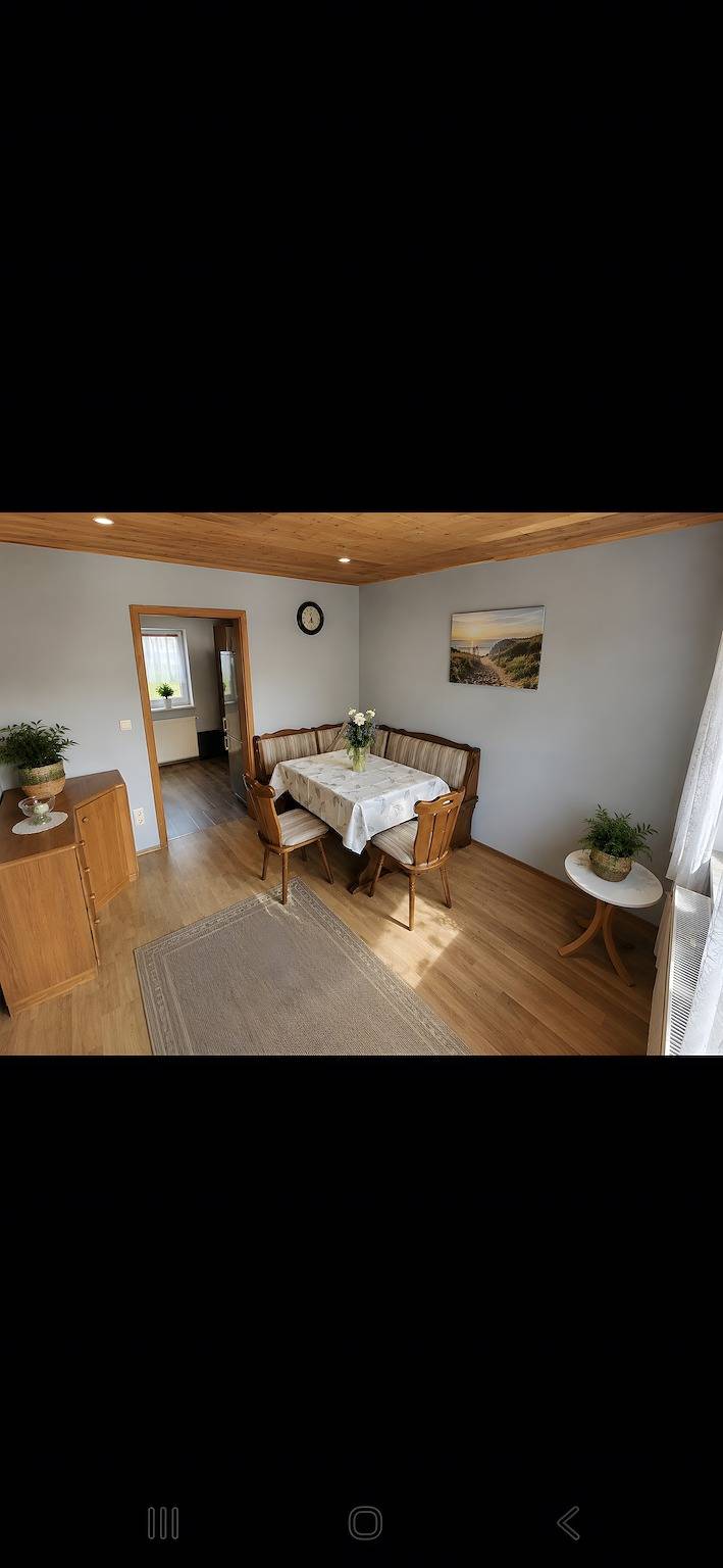 Holiday Home on the Edge of the Forest Near Rennsteig & Oberhof in Floh-Seligenthal, Rennsteig