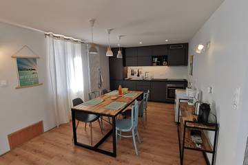 Gîte pour 4 personnes, avec jardin et piscine dans Plage Traon Nevez Plouezoc H