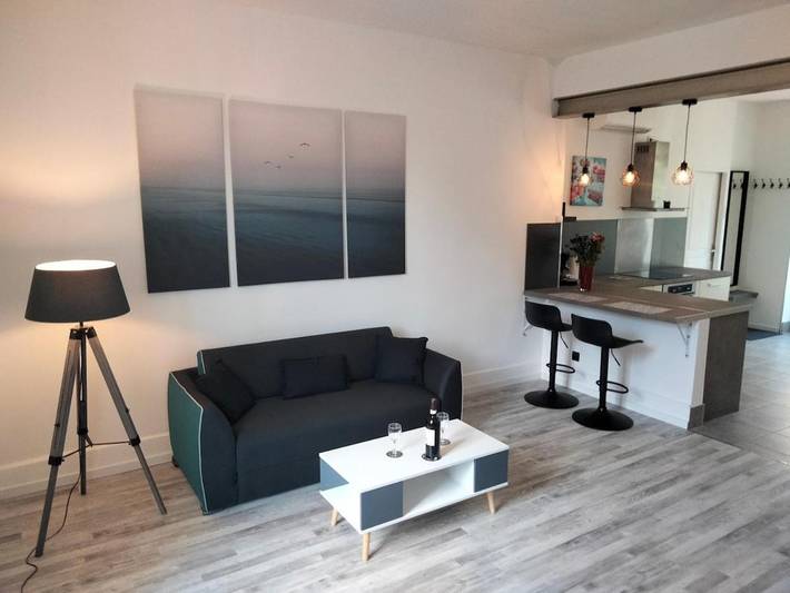 Gîte pour 2 personnes, avec Terrasse à Imphy