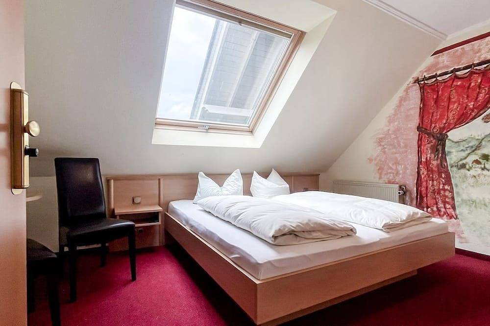 Komfortables und vielseitiges Zimmer –Perfekt für Erholung, Arbeit und Austausch in Züschen, Winterberg