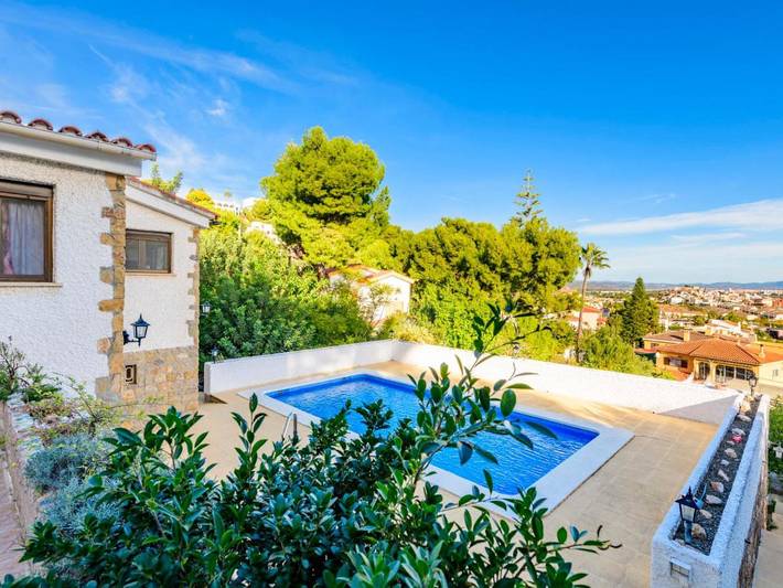 Chalet para 7 personas, con Terraza y Piscina en Oropesa del Mar