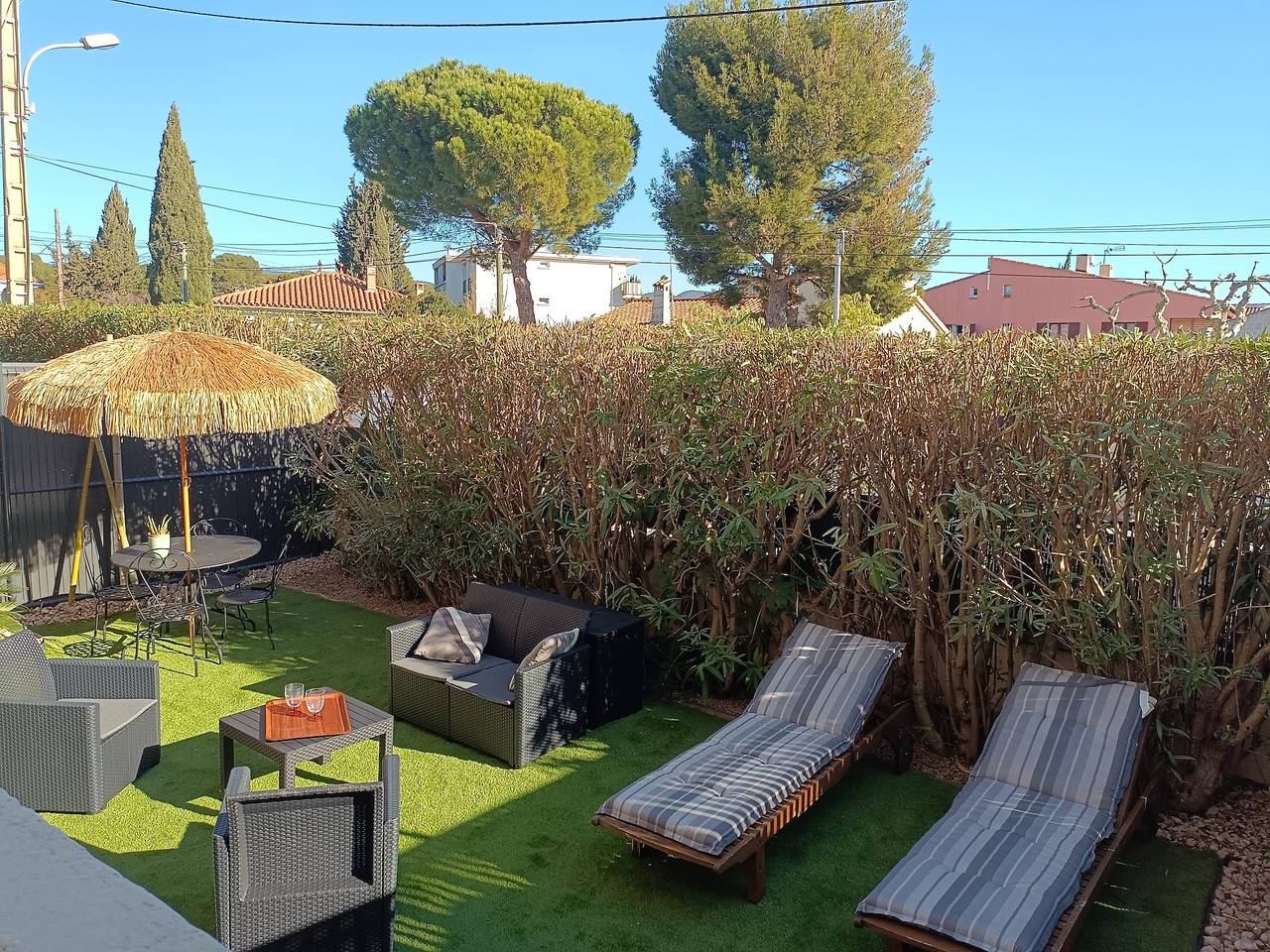 Appartement entier, Appartement 'Le Cytharis A 10 Mn De La Mer' avec terrasse privée, Wi-Fi et climatisation in La Ciotat, Région de Marseille