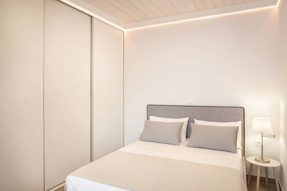 Ethos Luxury Home - Seaview Villa with Hot-Tub in Samos