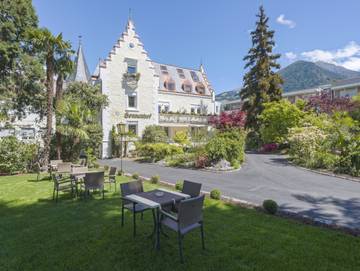 Hotel für 2 Personen, mit Garten und Sauna sowie Pool und Whirlpool in Meran