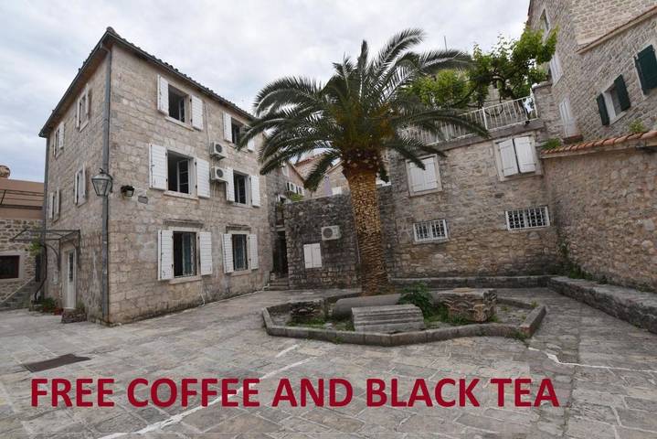 Auberge pour 2 personnes, avec jacuzzi et jardin, animaux acceptés