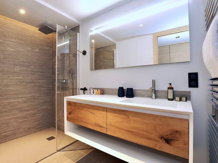 Luxuschalet direkt an der Piste mit Spa - Courchevel in Saint-Bon-Tarentaise, Vanoise-Massiv