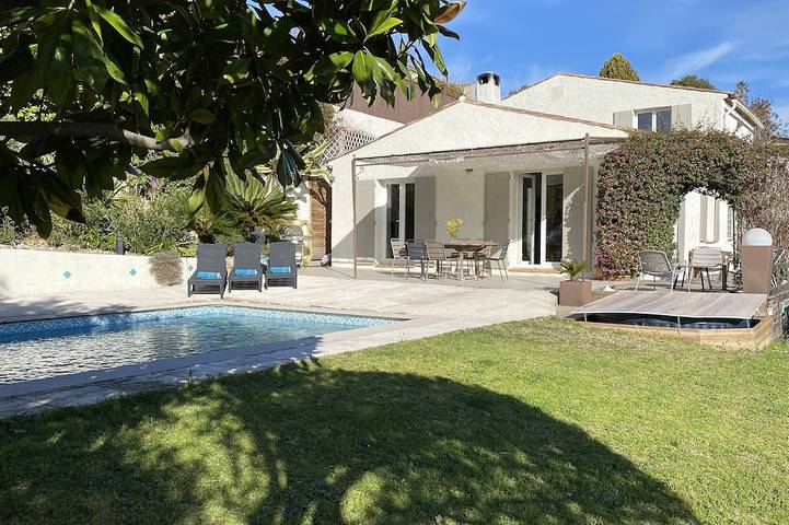 Maison de vacances pour 6 personnes, avec jardin et terrasse à La Gaude