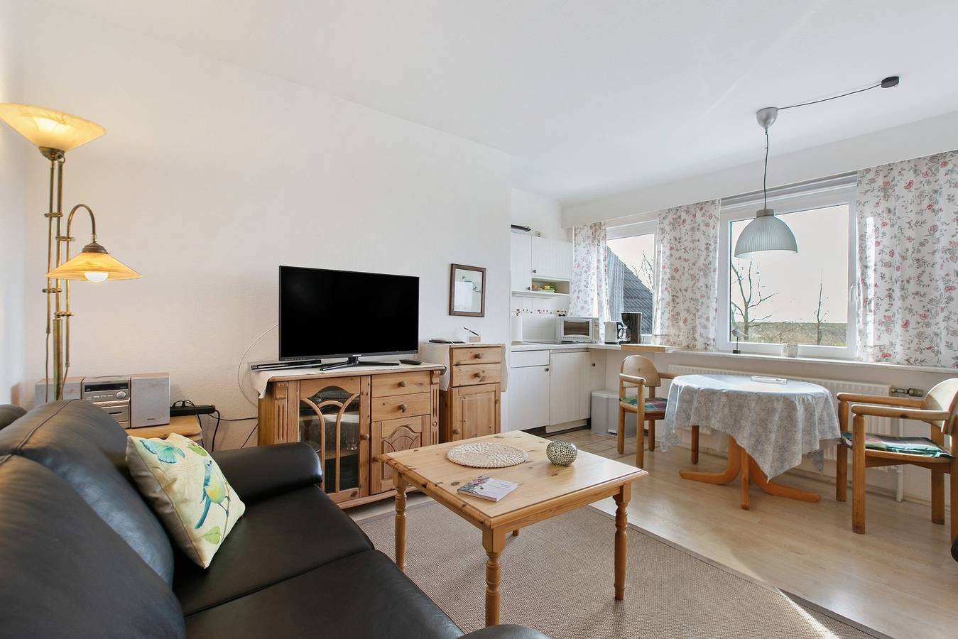 Ganze Wohnung, Apartment 'Fewo 3 Gröde' mit gemeinsamer Terrasse, Gemeinschaftsgarten und Wlan in Dagebüll, Nordfriesland