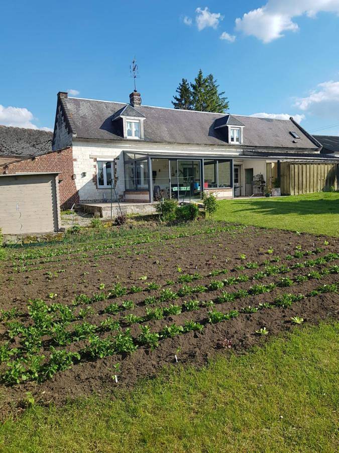 Three-Bedroom Villa in Étrun, Région d'Arras