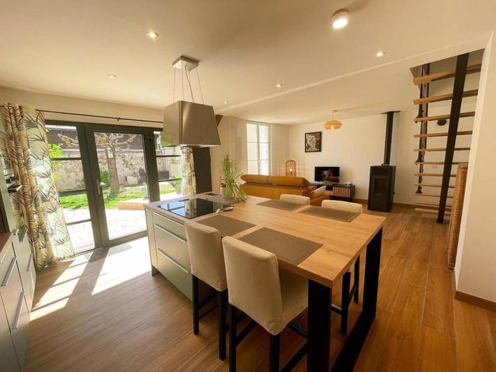Location de vacances pour 4 personnes, avec terrasse et jardin à Limeray - 3