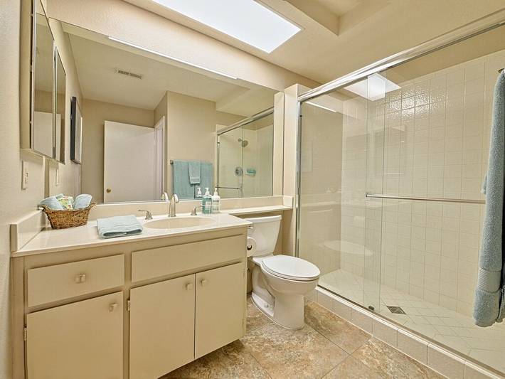 Vacation rental for 5 people, with hot tub and garden as well as pool in Palm Desert