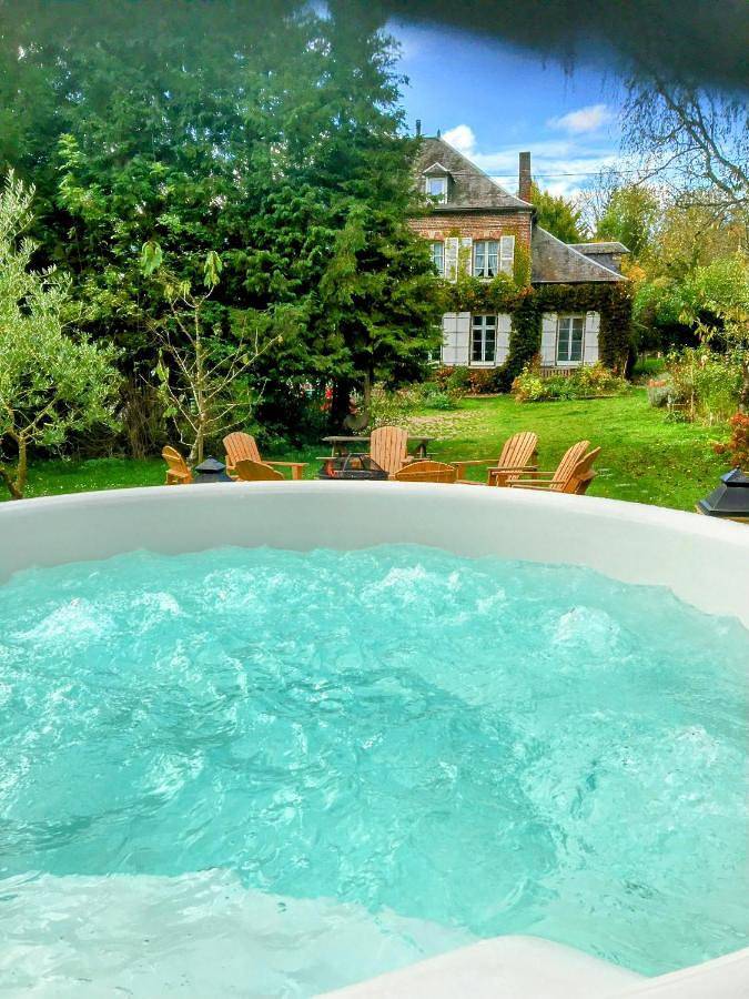 Cottage pour 14 personnes, avec vue ainsi que jardin et sauna, animaux acceptés dans Cempuis