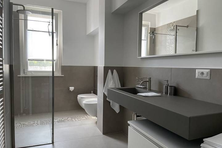 Ferienwohnung für 4 Personen, mit Pool und Garten sowie Terrasse und Ausblick in Fermo - 4