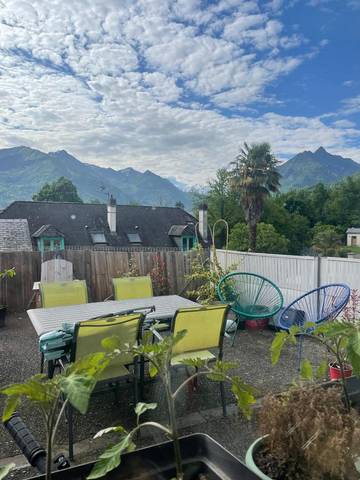 Location de vacances pour 4 personnes, avec vue et terrasse, animaux acceptés à Lau-Balagnas