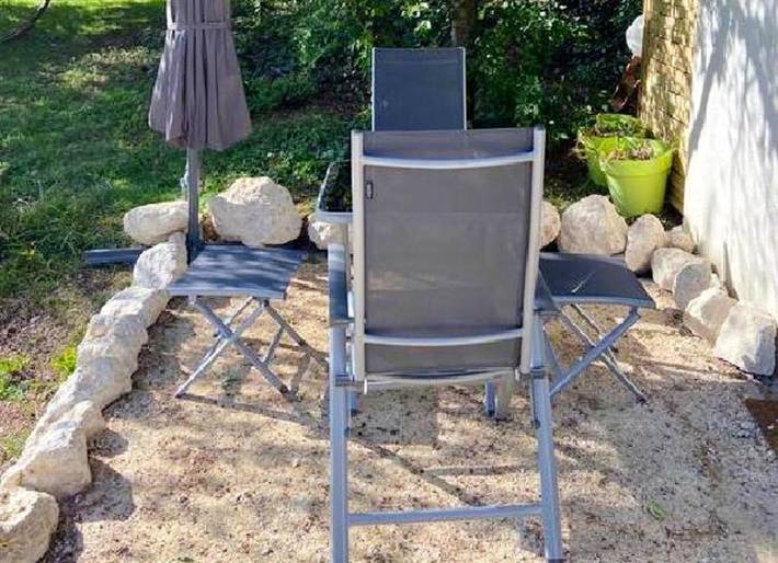 Location de vacances pour 2 personnes, avec terrasse et jardin ainsi que piscine et sauna à Chouzy-sur-Cisse - 2