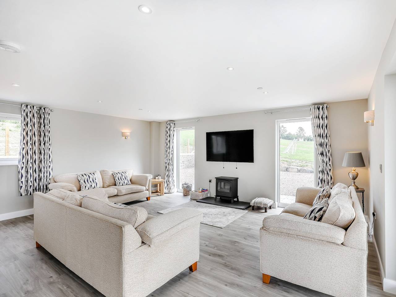 Upper Bryn Y Groes in Powys