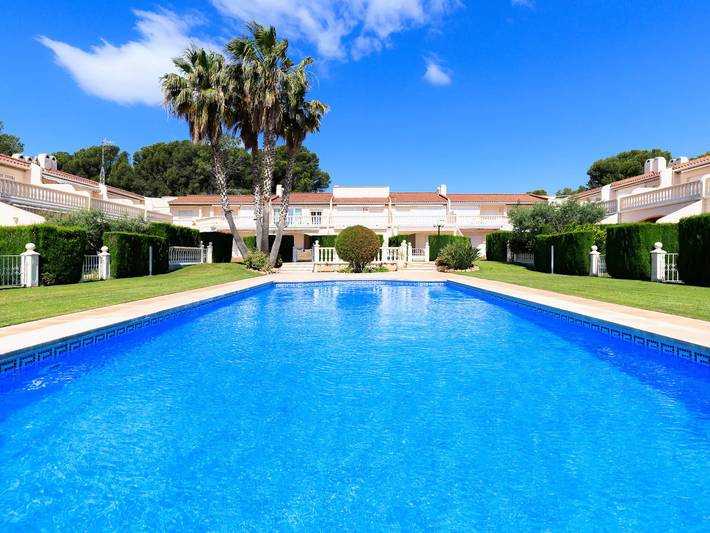Villa pour 8 personnes, avec piscine et jardin à Miami Platja
