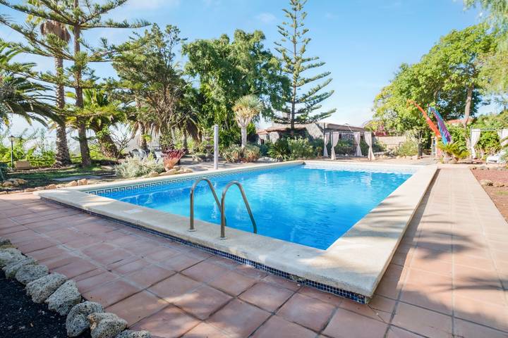 Entire apartment, Beautiful Studio Apartment “Estudio Verode” with Mountain View in Arona, South Tenerife