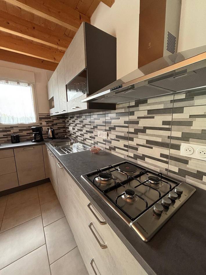 Location de vacances pour 8 personnes, avec Terrasse et Jardin à Yvias - 4