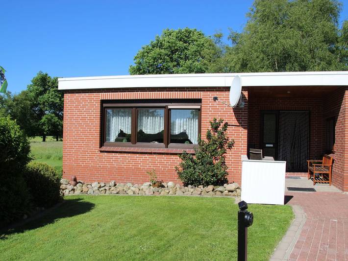 Ferienwohnung für 3 Personen, mit Terrasse und Garten in Ostrhauderfehn - 4