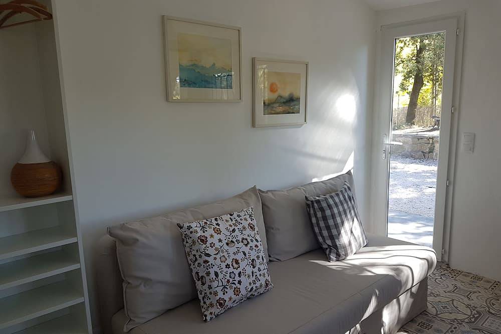 Apartamento entero, Estudio totalmente equipado en el camino a saint jacques de compostelle Gr653A in Lorgues, Region de Draguignan