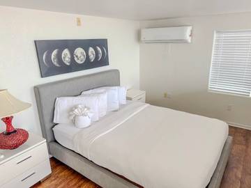 Loft for 4 Guests in San Diego, San Diego County, Picture 2