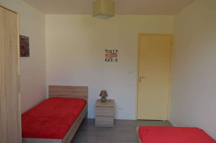 Location de vacances pour 6 personnes, avec jardin et terrasse, animaux acceptés à Saint-Laurent-sur-Mer - 2