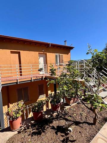 Ferienhaus für 4 Personen, mit Balkon und Garten sowie Ausblick in Porto Santo Stefano