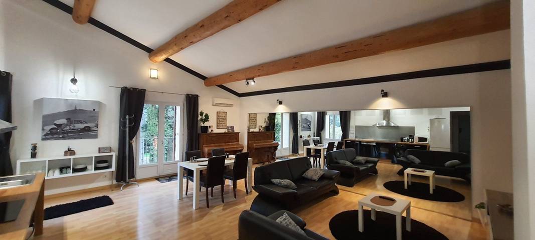 Gîte pour 4 personnes, avec jardin et terrasse - 1