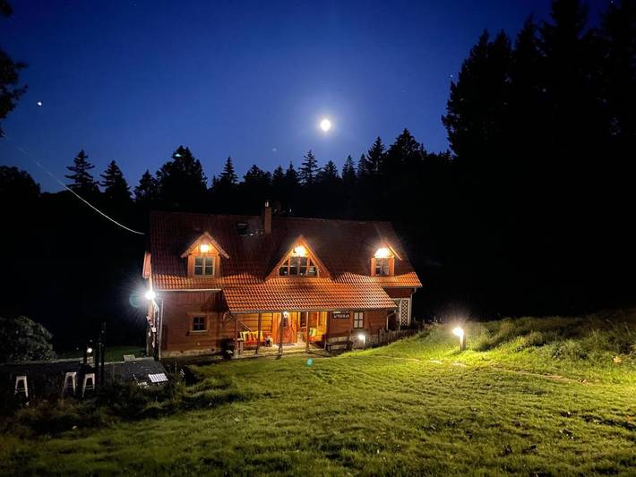 Apartament wakacyjny dla 2 osób, z taras i widok oraz ogród, zwierzęta dozwolone w Szklarska Poręba