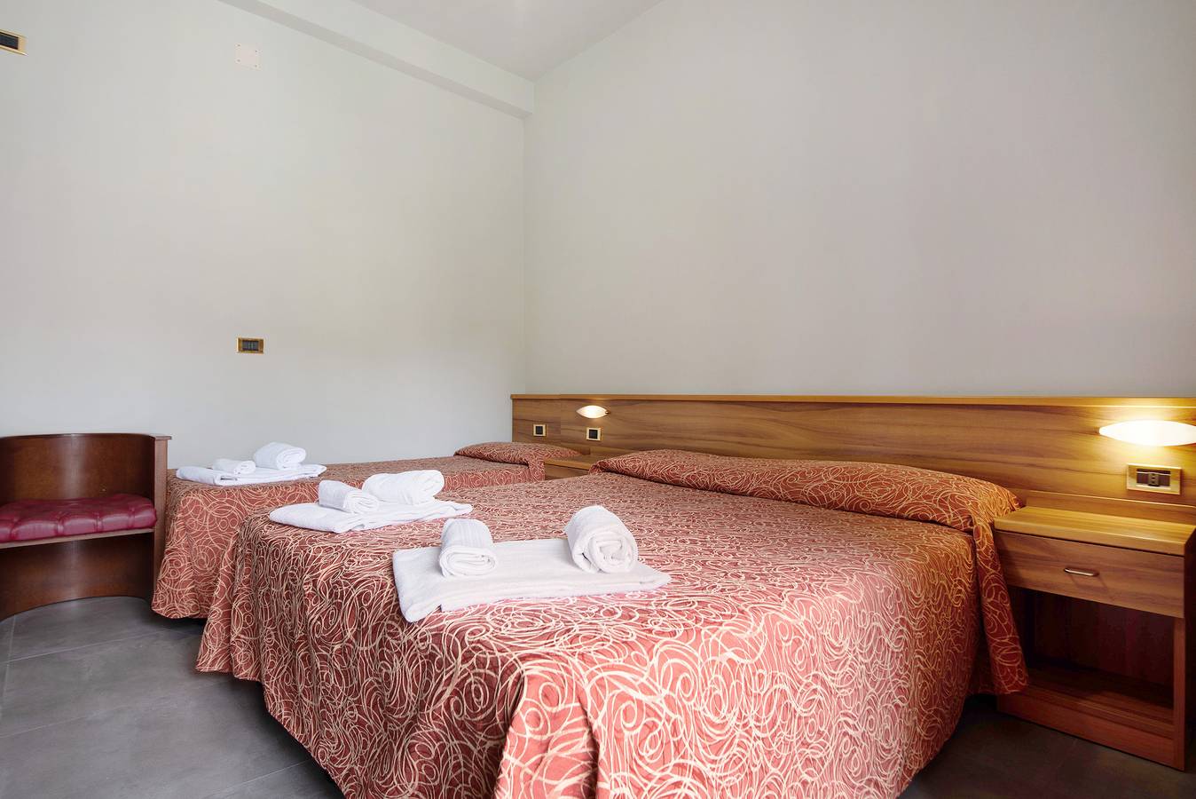 Entire apartment, Apartment 'Residence Paradiso Bilocale 101' with Balcony, Wi-Fi and Air Conditioning in Moneglia, Riviera di Levante