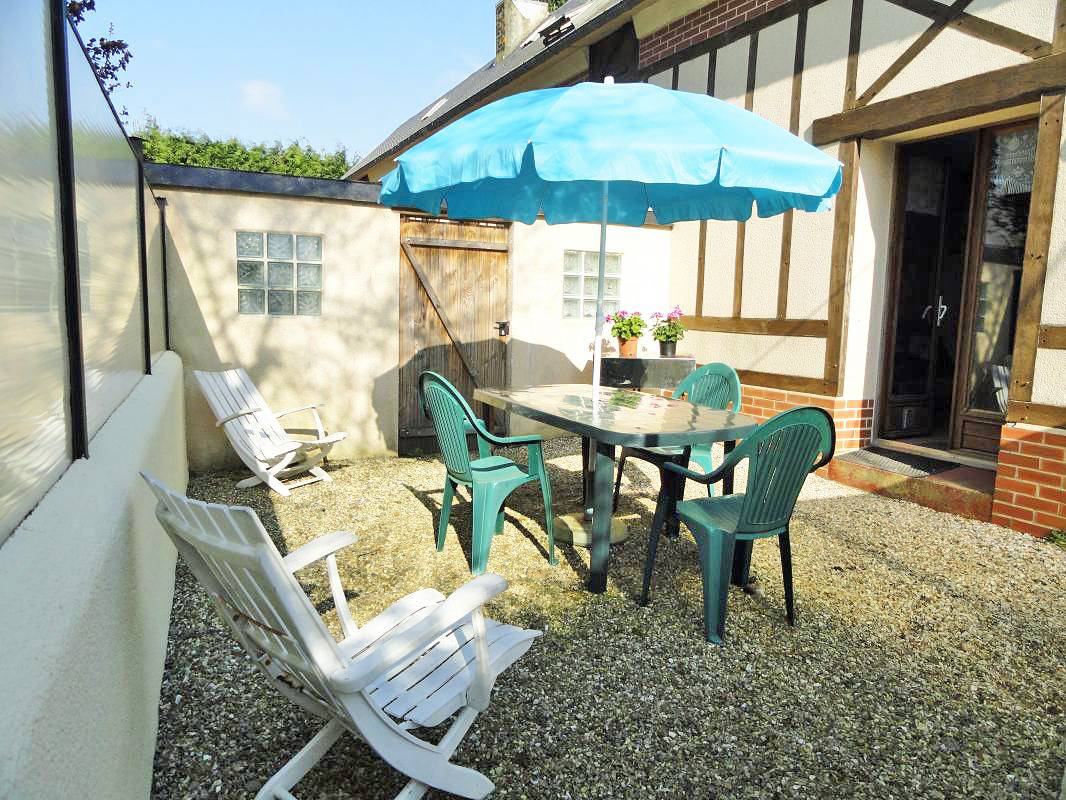 Gîtes de France® - Le P'tit Nid in Saint-Sauveur-d'Émalleville, Région du Havre