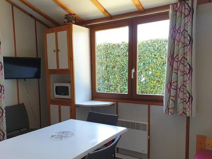 Gîte pour 4 personnes, avec bassin pour enfant à Argenton-les-Vallées - 3