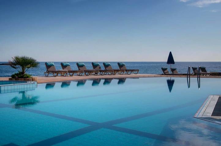 Appartement voor 2 personen, with Balkon and Terras as well as Whirlpool and Tuin in Malia