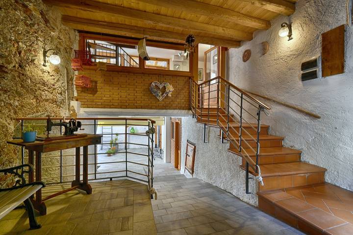 Ferienhaus für 6 Personen, mit Seeblick und Terrasse, mit Haustier in Gardasee-Lombardei - 4