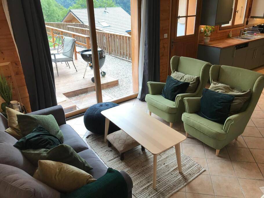 Appartement entier, Allemond - Restful 2 bed apartment for ski, cycle & family in Allemond, Parc national des Écrins