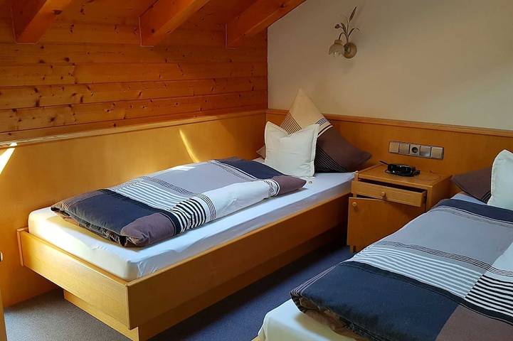 Ferienwohnung für 3 Personen, mit Garten in Oberwössen - 2