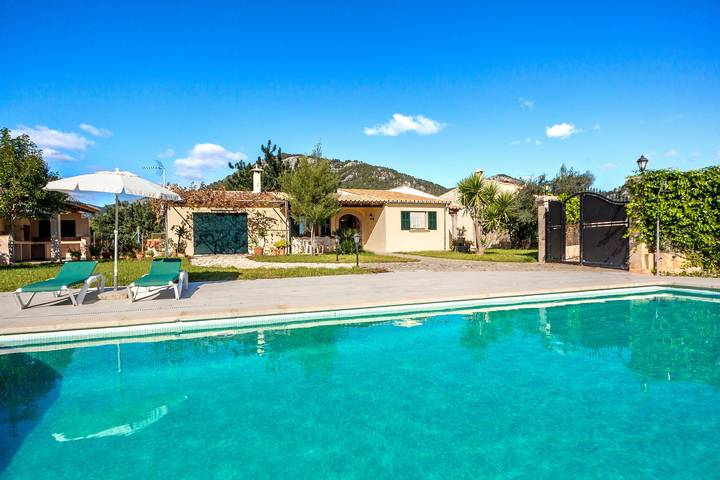 Villa pour 6 personnes, avec Jardin