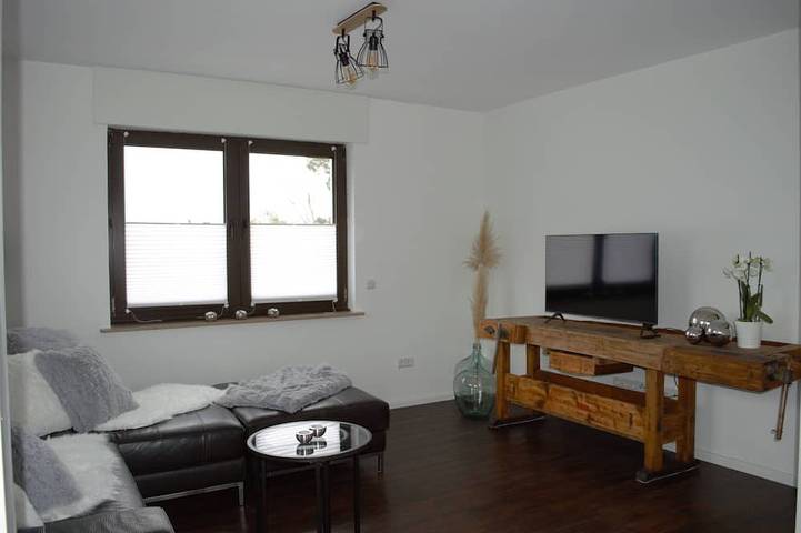 Ferienhaus für 4 Personen, mit Balkon und Garten sowie Sauna am Laacher See