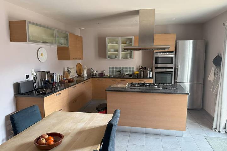 Location de vacances pour 8 personnes, avec jardin à Vinça