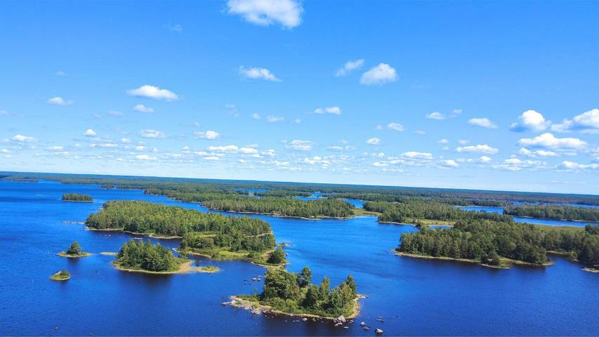 Camping für 4 Personen, mit Terrasse und Garten sowie Seeblick in Schweden