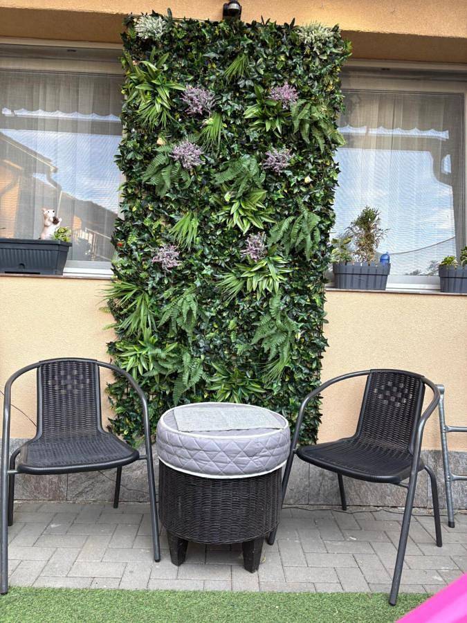 Ferienwohnung für 6 Personen, mit Terrasse und Garten