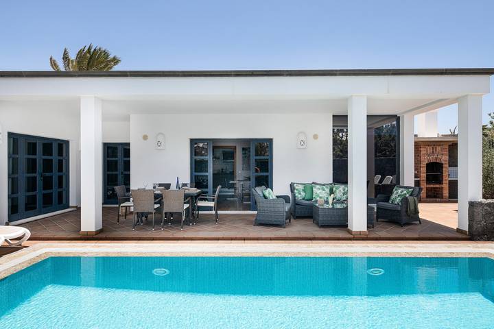 Chalet para 6 personas, con jacuzzi además de sauna y jardín en Lanzarote - 2