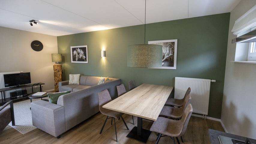 Ferienhaus für 6 Personen, mit Whirlpool und Pool sowie Terrasse und Sauna im Nationalpark Eifel - 4