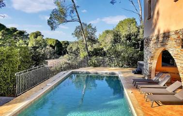 Holiday Rental for 10 People in Cap Bénat, Bormes-les-Mimosas, Photo 3